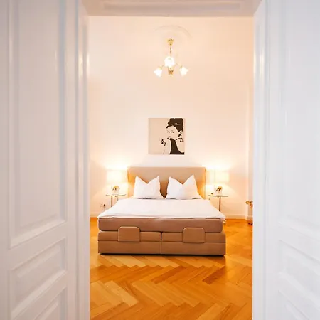 Golf Elisabeth Apartamento *